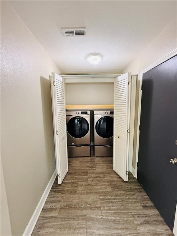 Building Photo - 2714 W Fir St