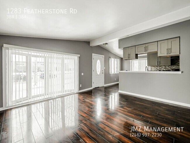 Building Photo - 1283 Featherstone Rd