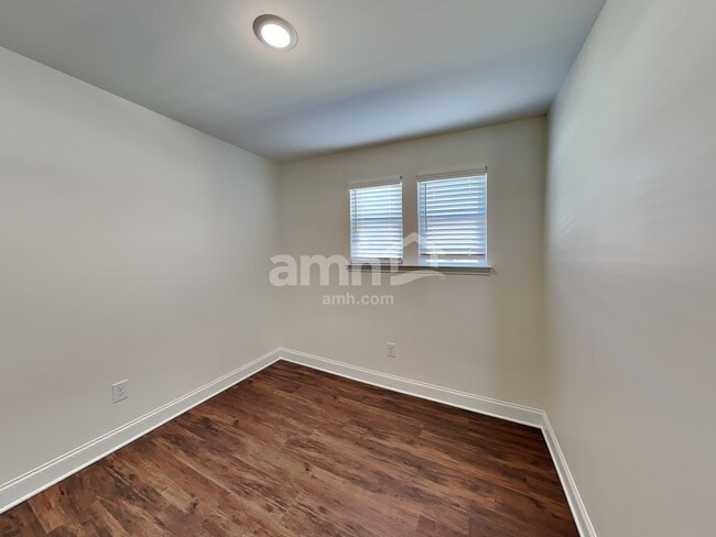 Building Photo - 5243 Blue Mountain Dr