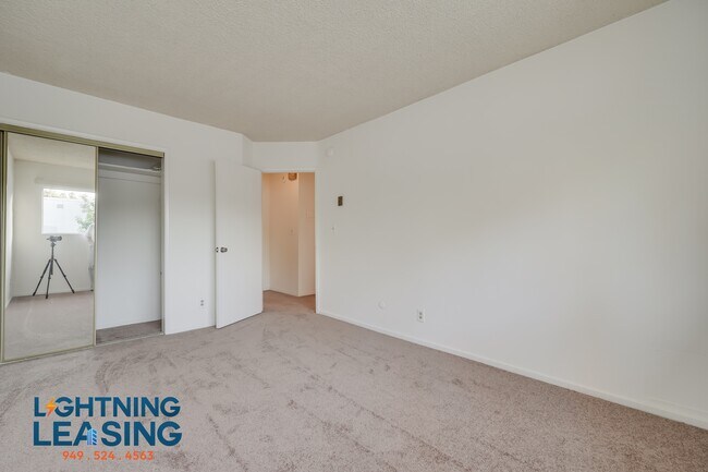 Building Photo - 1035 Hayworth Ave