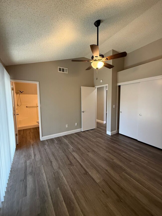 Building Photo - 4700 Wetherby Ct