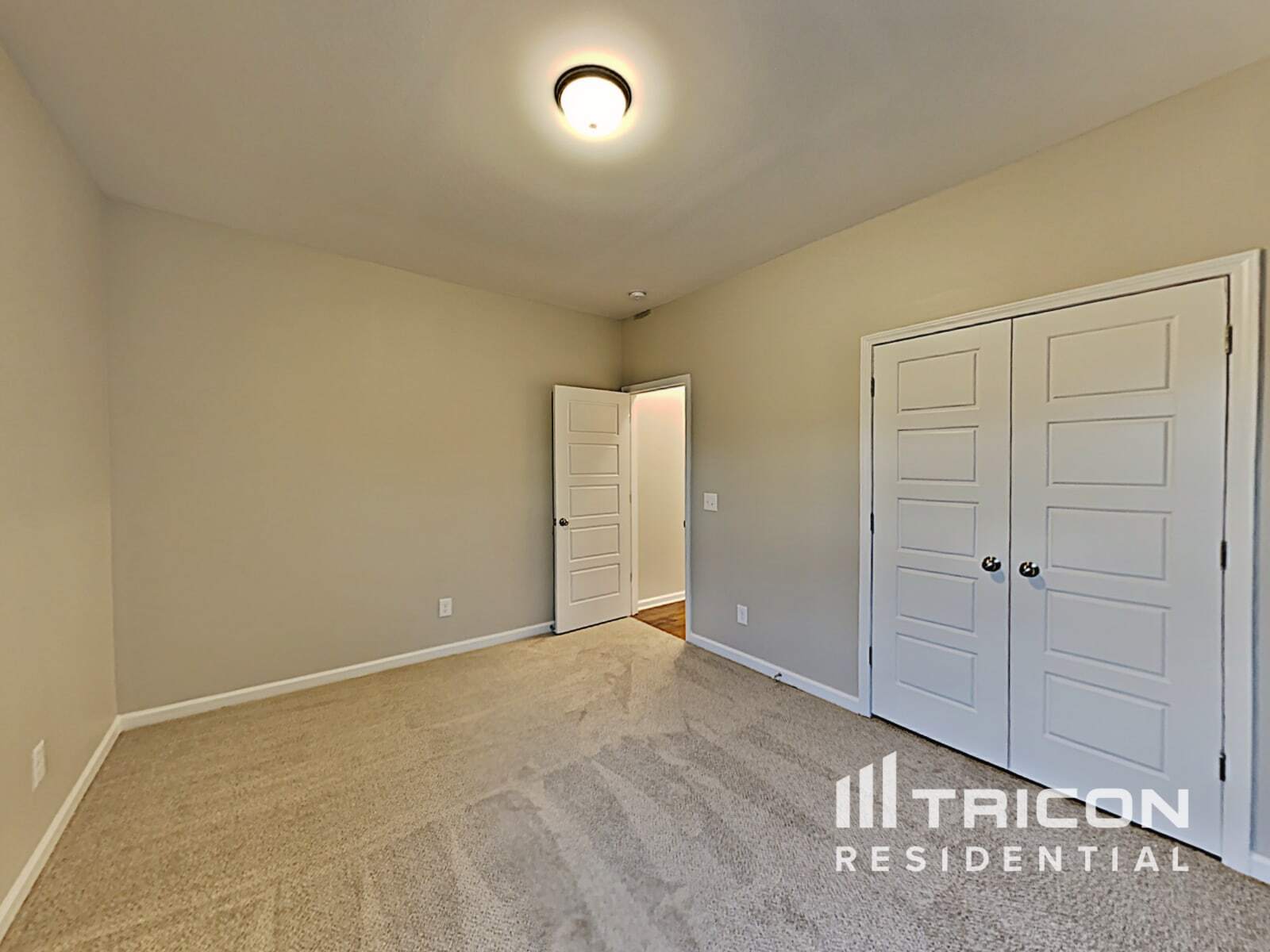 Building Photo - 809 Ellyson Dr