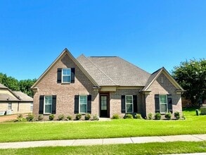 Building Photo - RiverstoneDrive5378