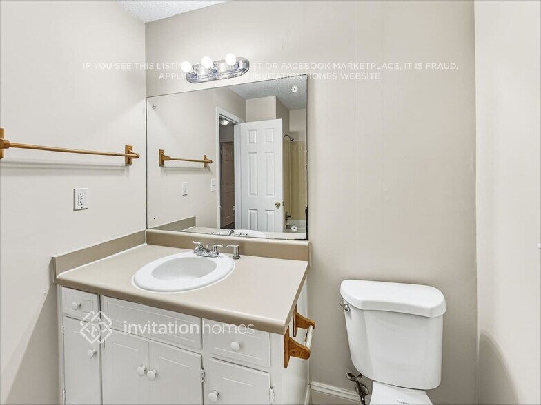 Building Photo - 3626 Woodberry Dr NW