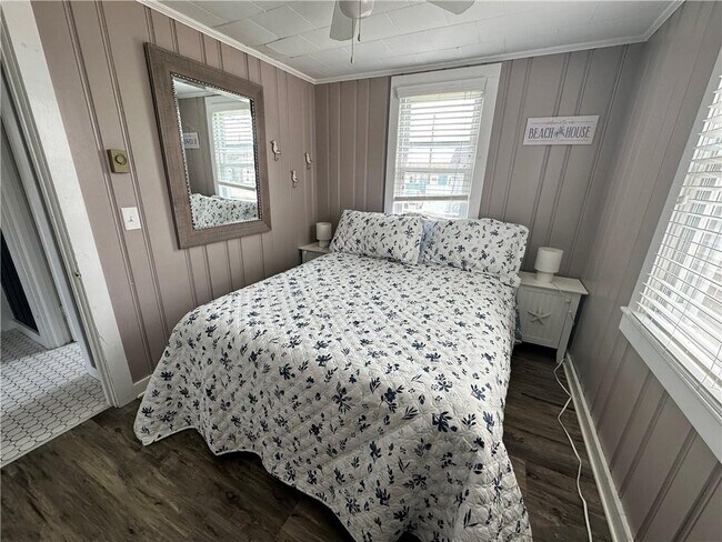 Building Photo - 6 Guenther Ct