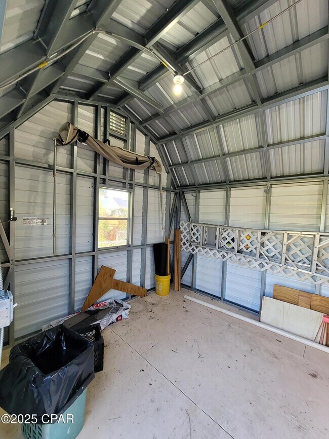 Building Photo - 2512 W 27th St