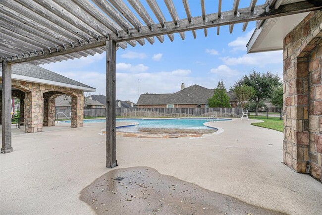 Building Photo - 1753 Silver Bend Dr