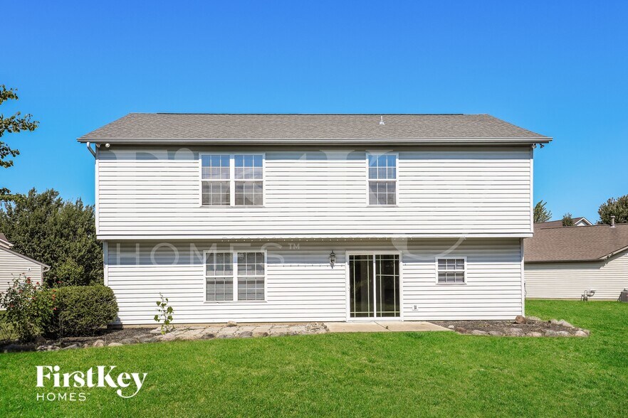 Building Photo - 10087 Palmaire Pl