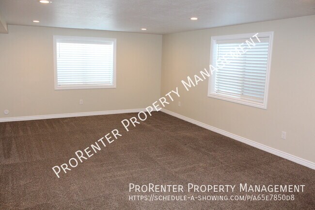 Building Photo - 1757 E 1150 N