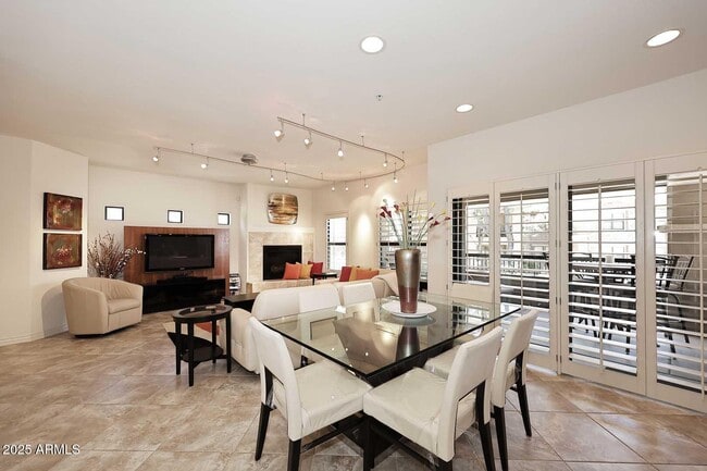 Building Photo - 21320 N 56th St