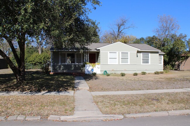 Primary Photo - 3-BEDROOM IN JEFFERSON TERRACE