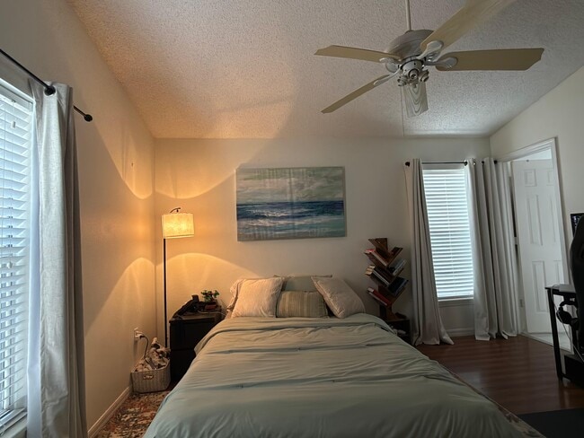 Building Photo - 6912 Long Needle Ct