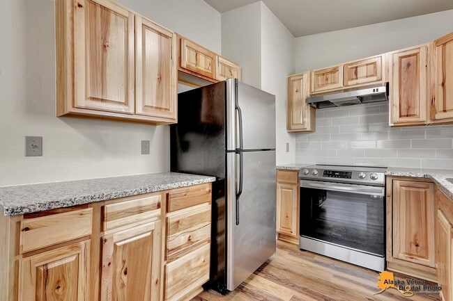 Building Photo - Charming 3 Bedroom Ranch Style Home in East Anchorage