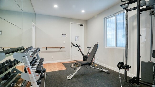 Building Photo - 18645 Hatteras St