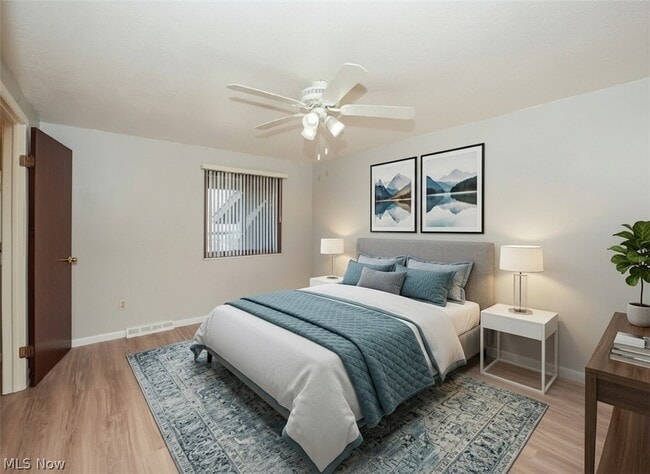 Building Photo - 9471 Madison Ln