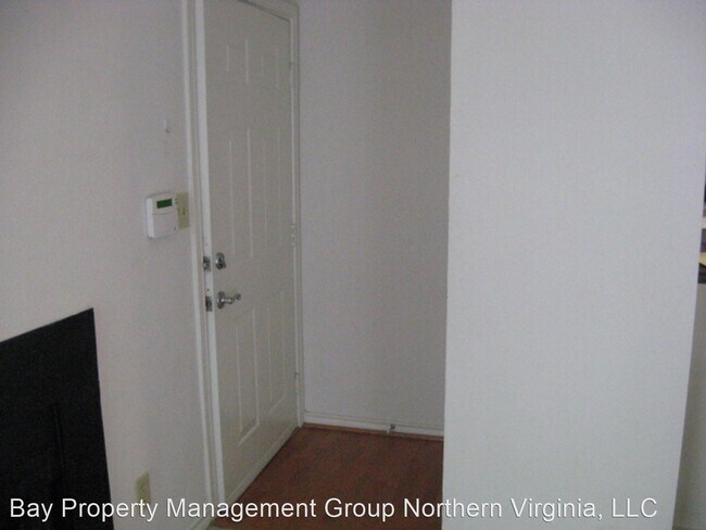 Building Photo - 1 br, 1 bath House - 12155 PENDERVIEW TER ...