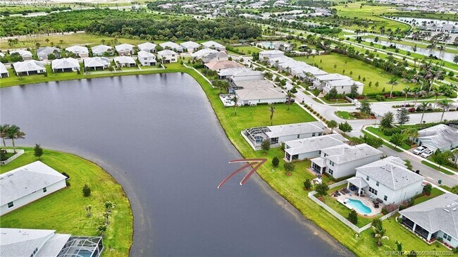 Building Photo - 10214 SW Captiva Dr