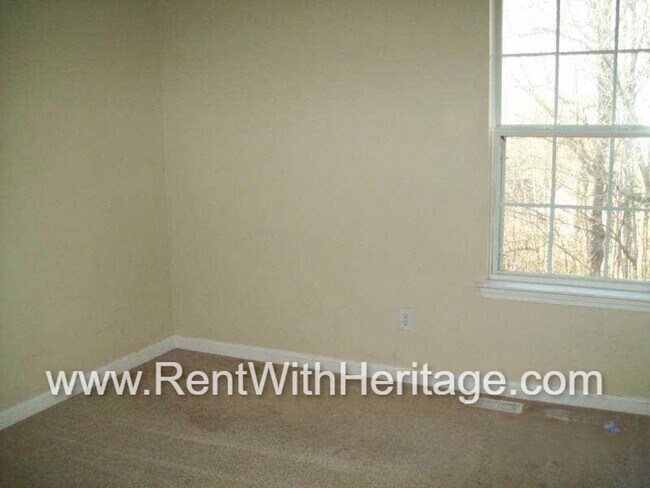 Building Photo - WOW!!....AMAZING HOME 4Bd/3Ba PLUS OFFICE/ UPGRADES GALLORE/ FULL FIN. BSMNT