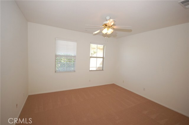 Building Photo - 121 Chantilly