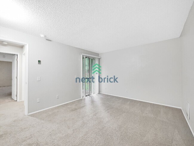 Building Photo - Beautiful 2 Bed 2 Bath Condo for Rent!