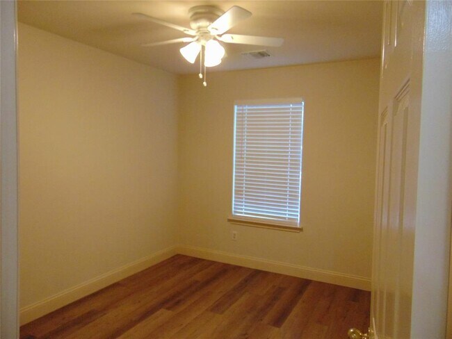 Building Photo - 11611 James B Connolly Ln