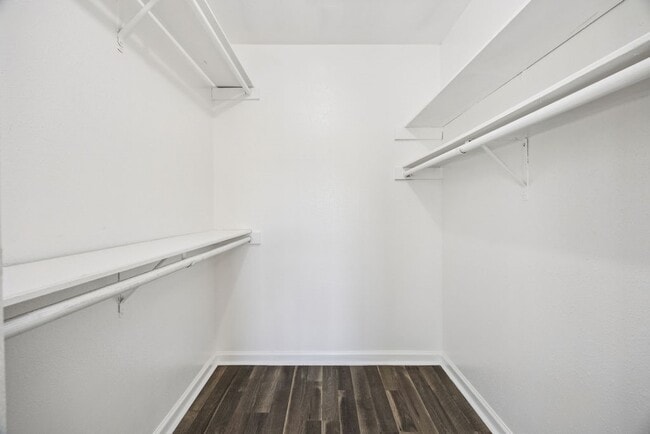 Building Photo - 14555 Wunderlich Dr