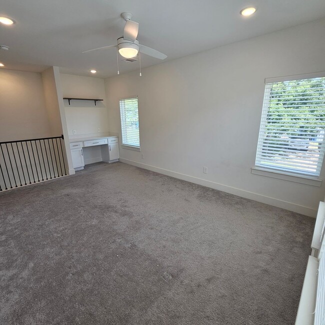 Building Photo - 7305 Bree Ct