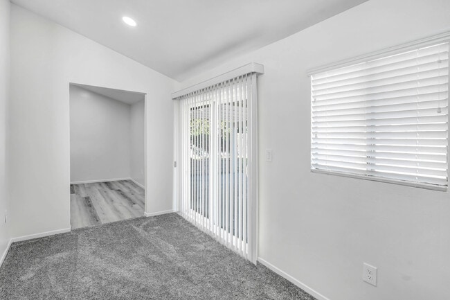 Building Photo - 8033 Grace Ave