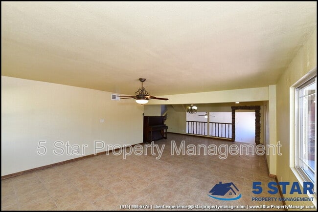 Building Photo - 908 Bolivia St