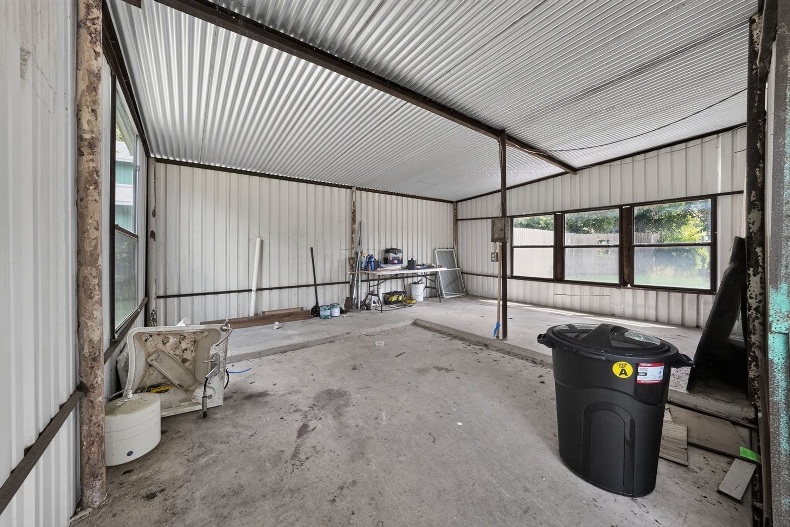 Building Photo - 9303 Redfish Dr