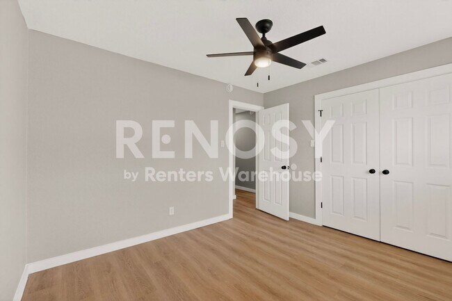 Building Photo - 507 S Spring Creek Dr