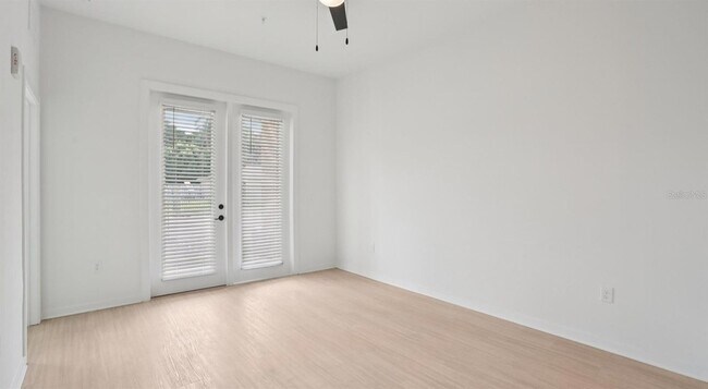 Building Photo - 6907 N Nebraska Ave