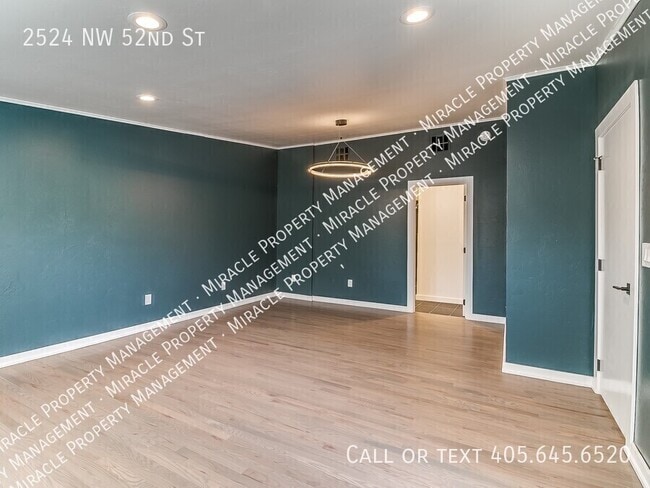 Building Photo - 2524 NW 52nd St