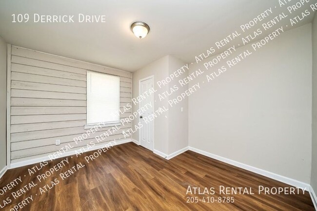 Building Photo - 109 Derrick Dr