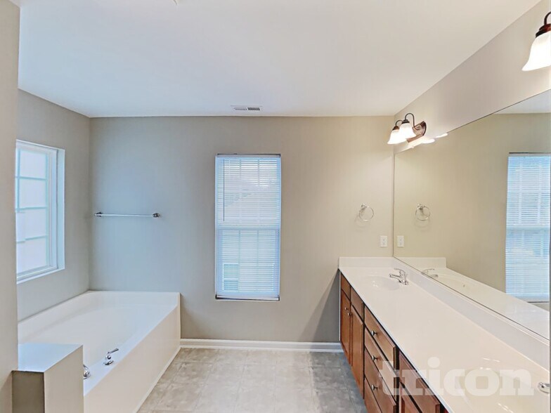 Building Photo - 1741 Timber Cove Ct