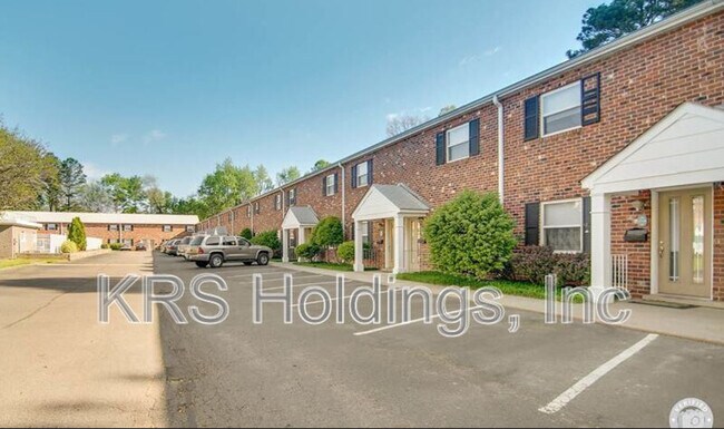 Building Photo - 5238 Goolsby Ct