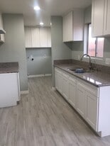 Building Photo - 16588 Vine St