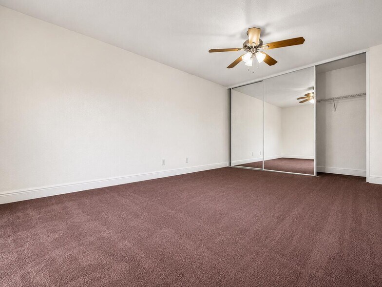 Building Photo - 168 Lake Arbor Dr