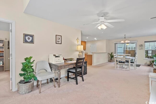 Building Photo - 825 Barn Owl Ct