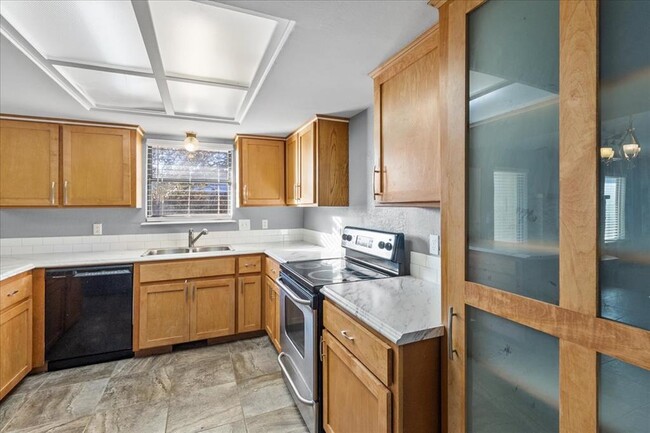 Building Photo - 8800 NW 92nd St