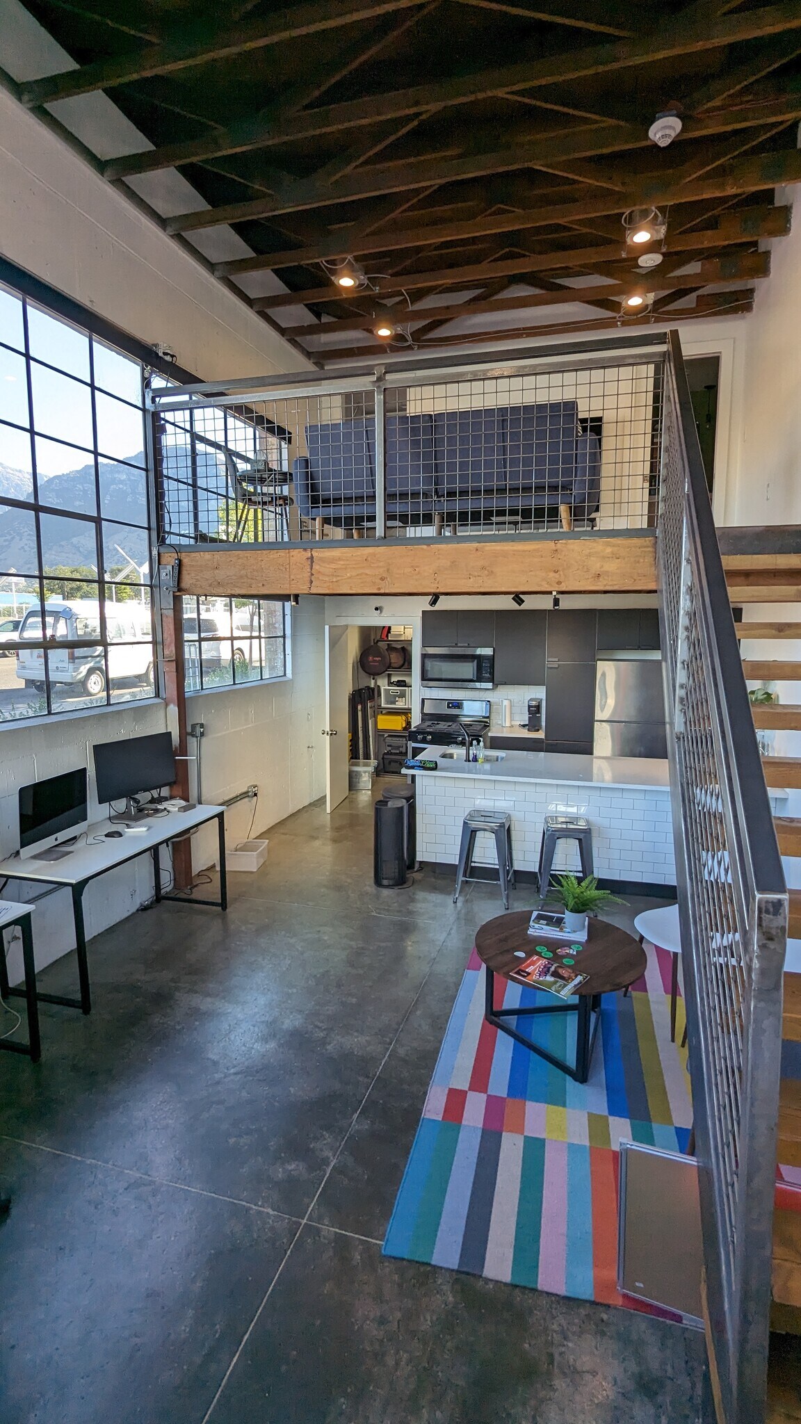 Building Photo - 25 W 400 S