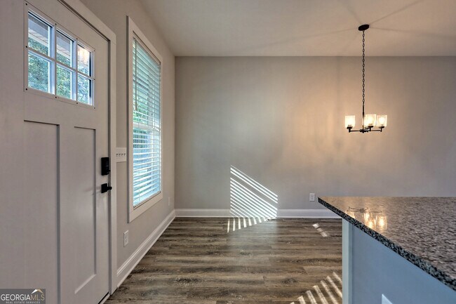 Building Photo - 18 Living Waters Wy