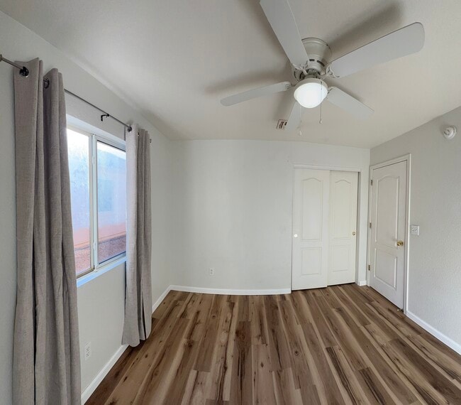 Building Photo - 5484 W Dove of Peace Dr