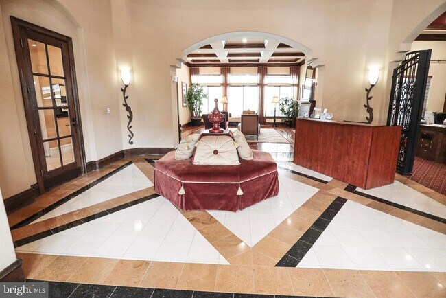 Building Photo - 12929 Centre Park Cir