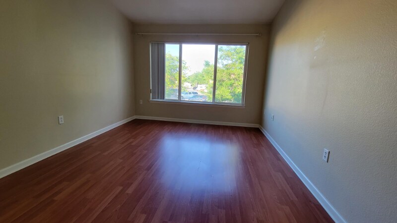 Building Photo - 4875 S Balsam Way