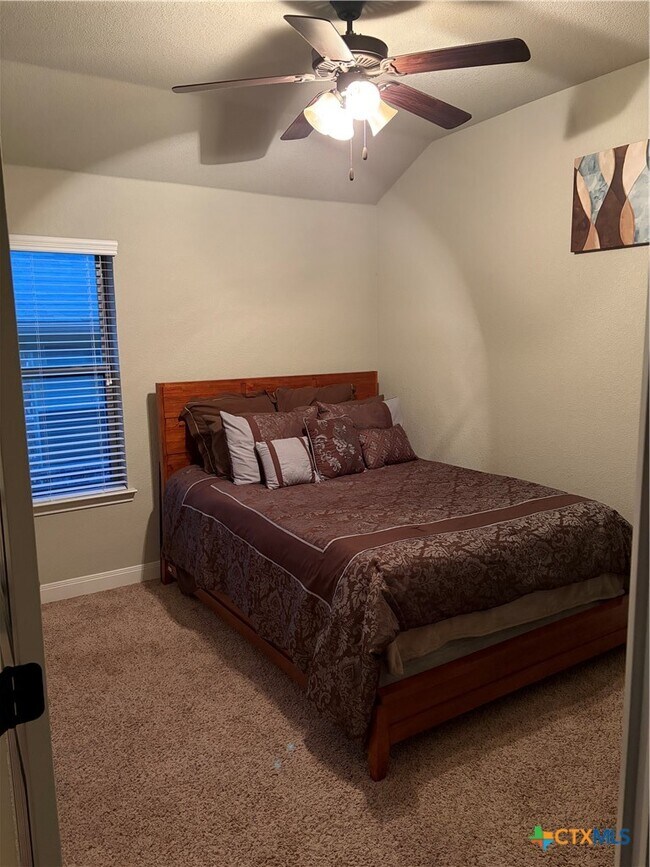 Building Photo - 8205 Salt Mill Hollow Dr