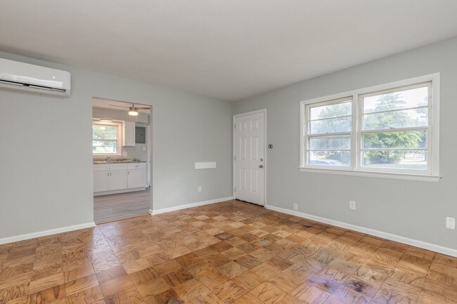 Building Photo - 9333 Chelsea Ave
