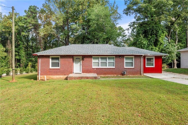 Primary Photo - 2229 Beecher Cir SW