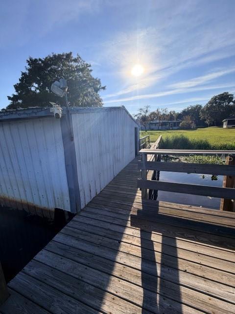 Building Photo - 1617 Lakeside Dr