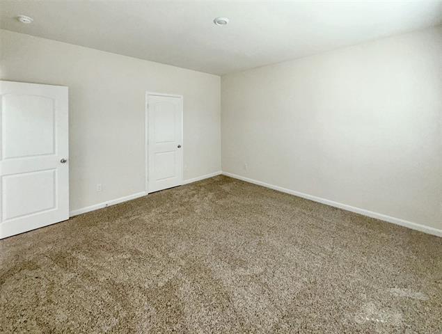 Building Photo - 913 Serena Dr